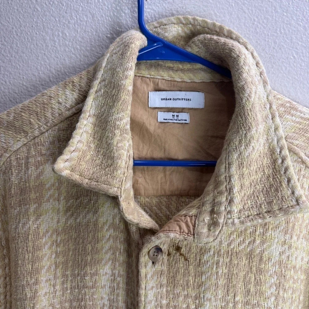 Urban Outfitters Button Up Shirt Jacket Size Medium